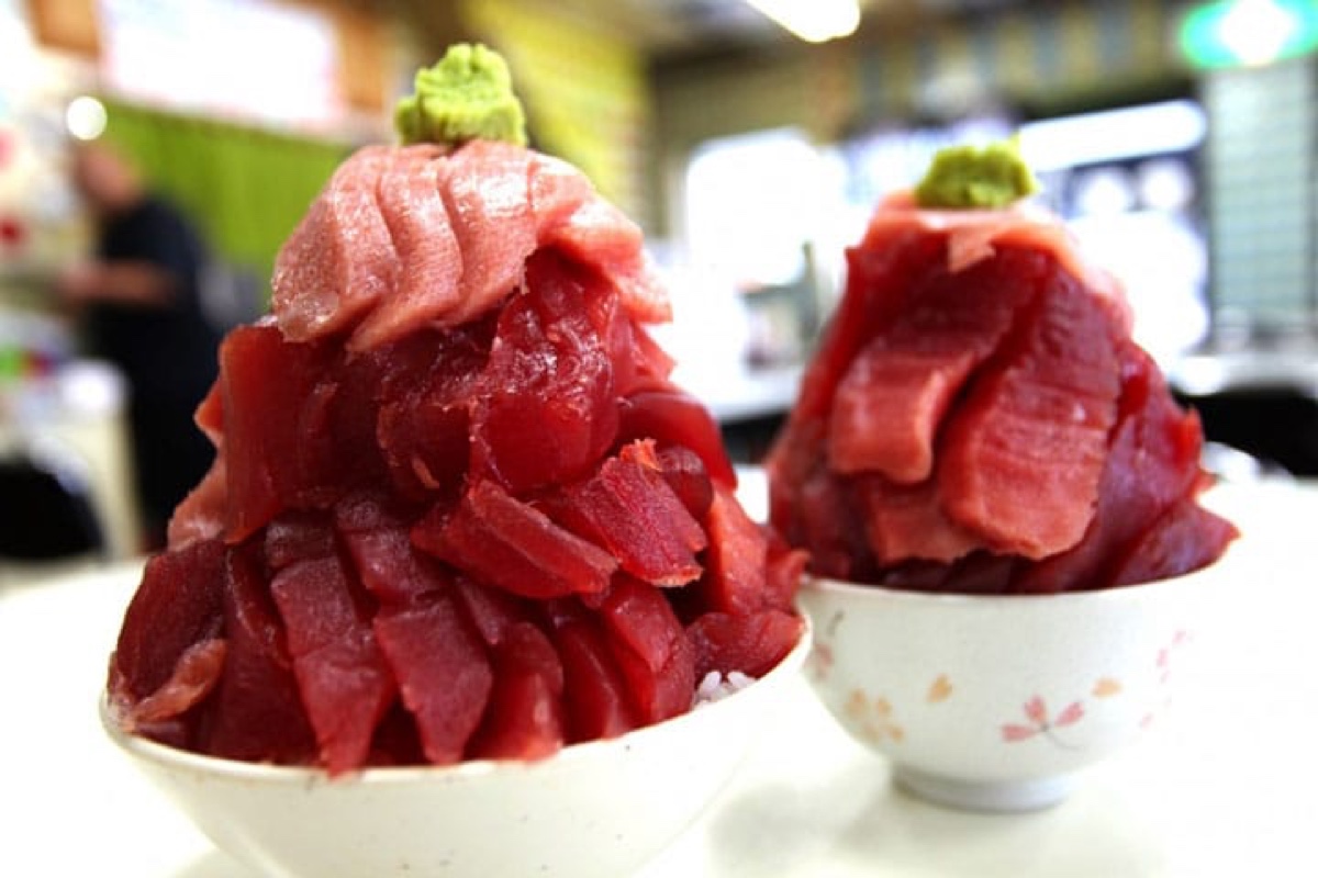 マグロ丼