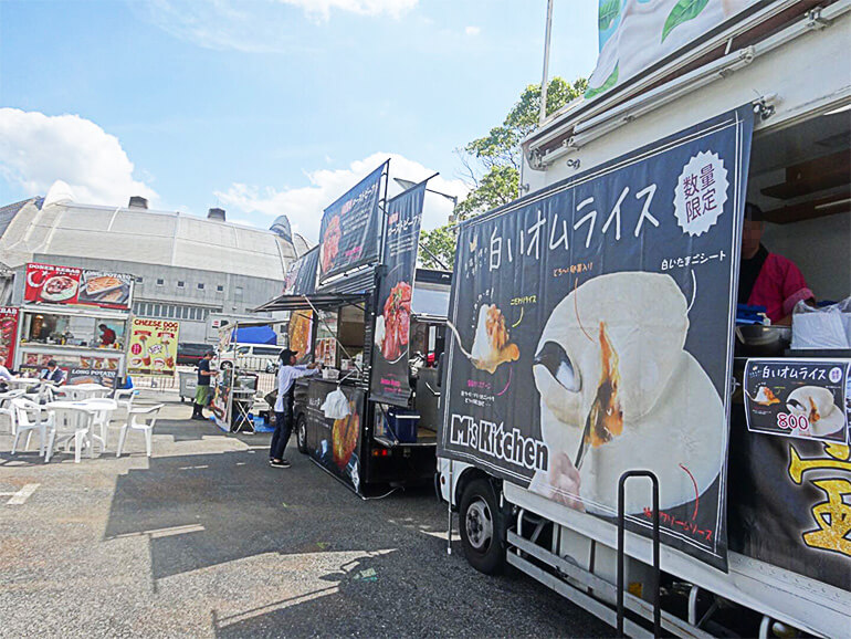 ケータリングカー