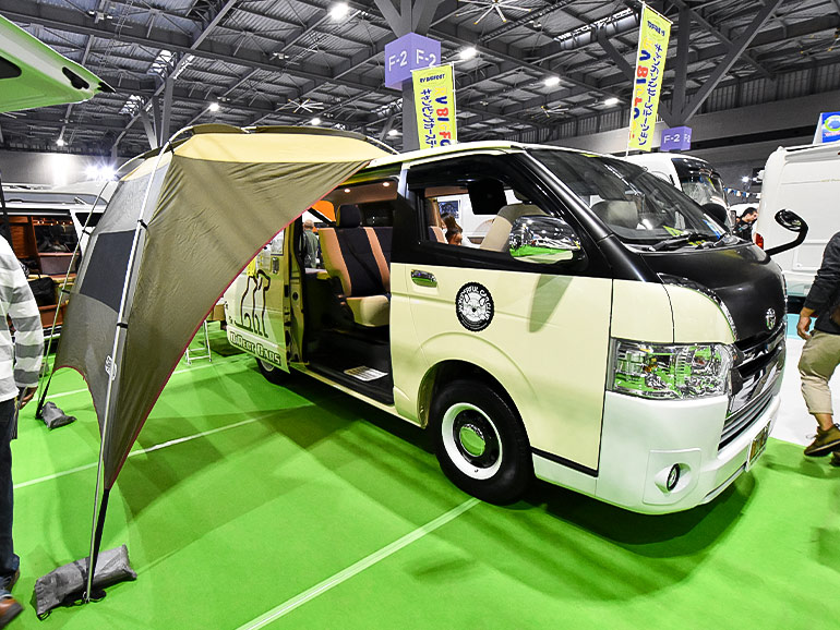 ダイレクトカーズ DOG ACE 外観