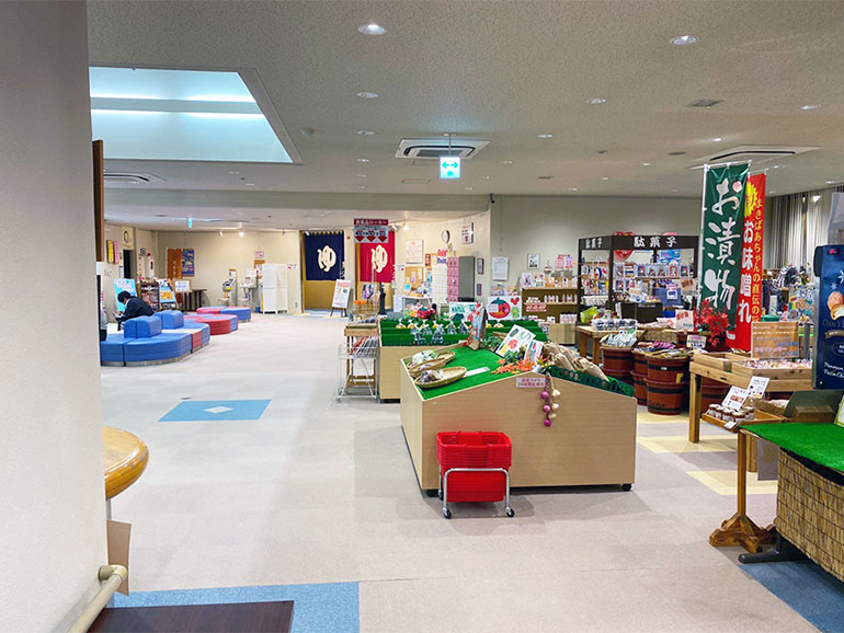 RVパーク やまなみの湯 売店