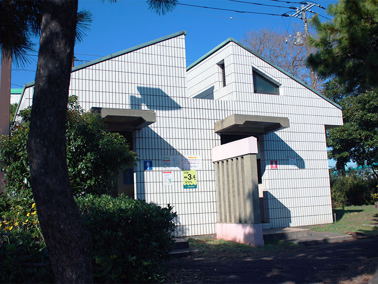 暁ふ頭公園 トイレ