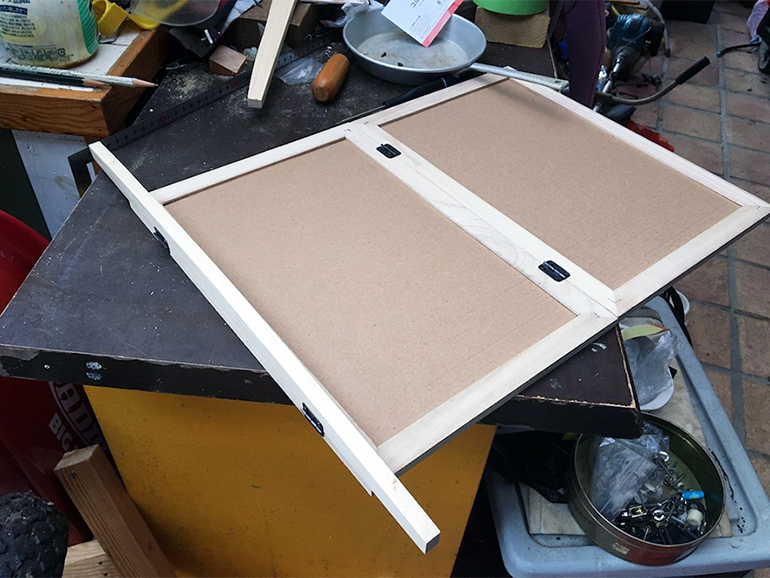 車中泊 窓 DIY